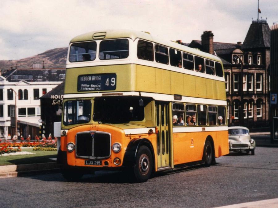 AEC Regent V 2D3RA MCCW (H40/32F) (UK) '1960